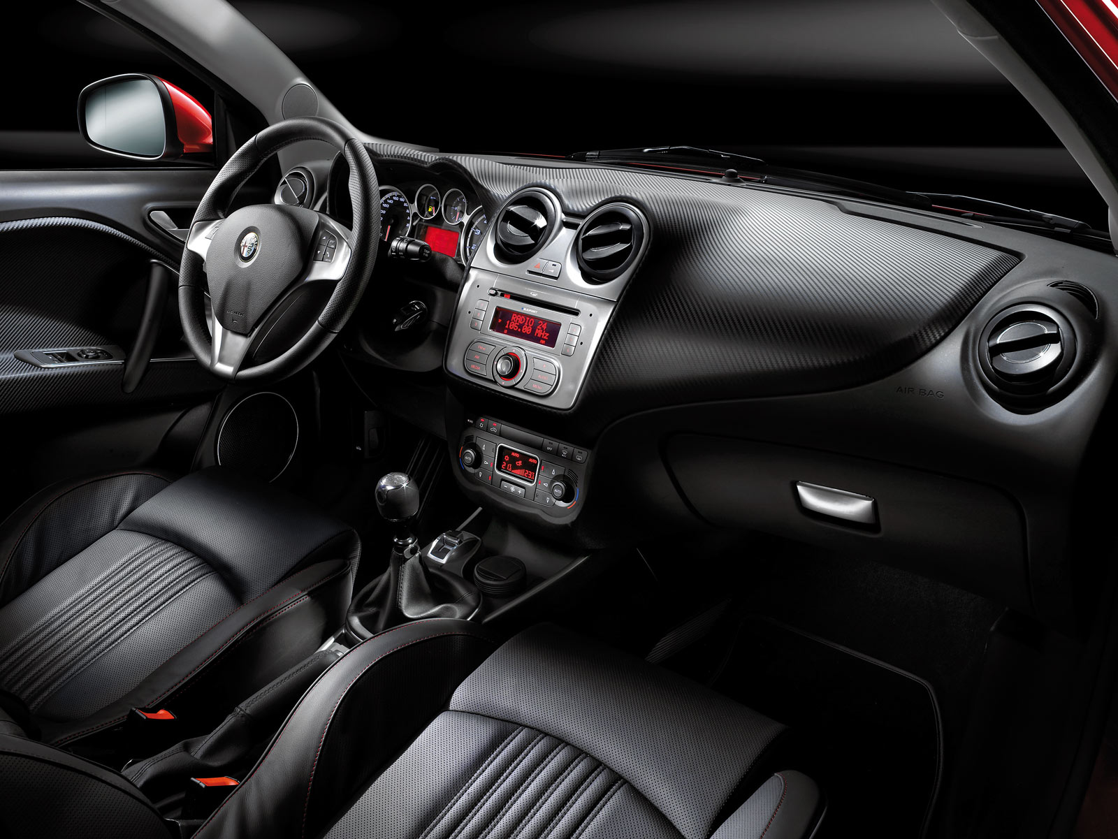 Alfa Romeo Mi.To. - interior specific Alfa