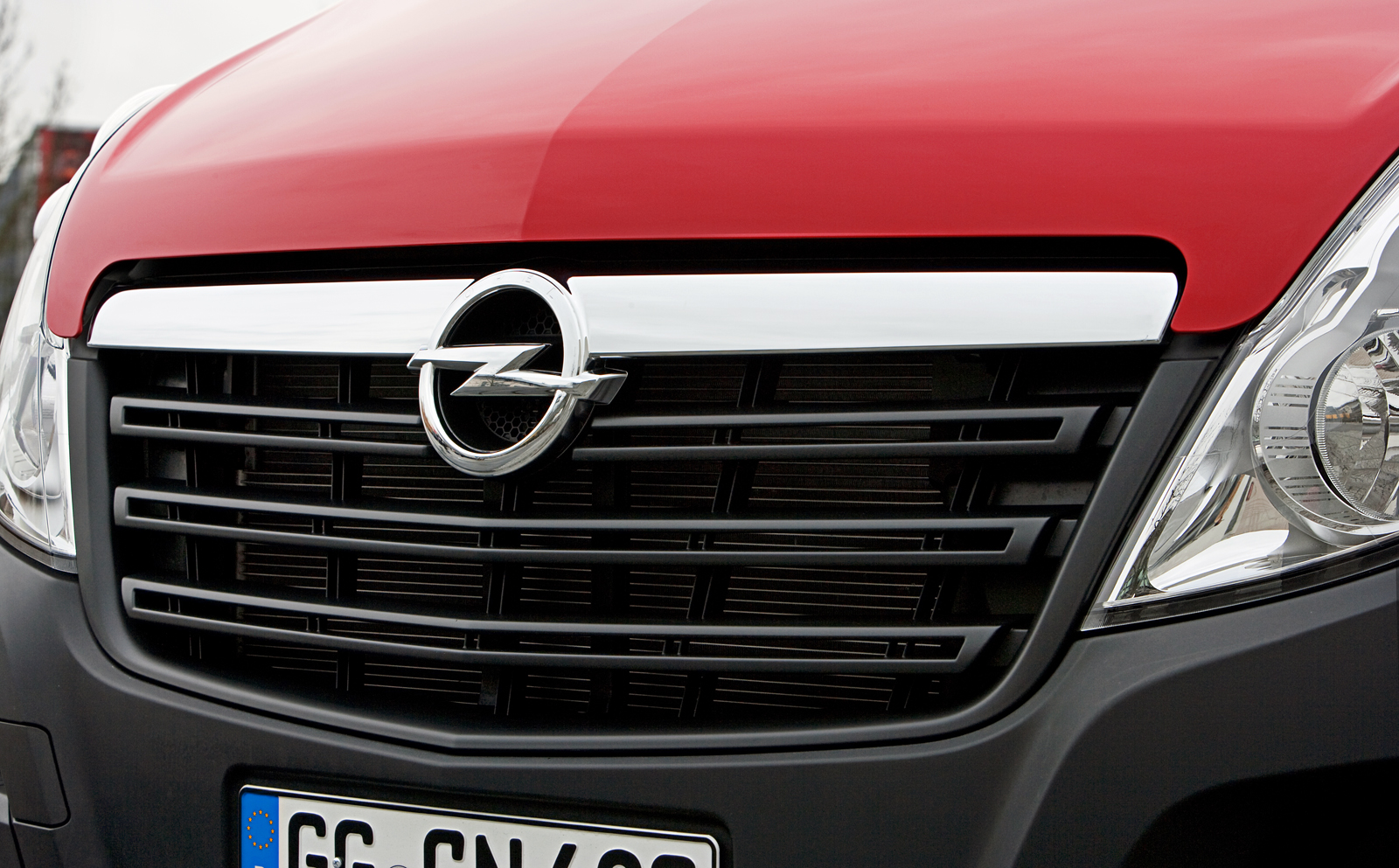 Cea mai mare sigla Opel