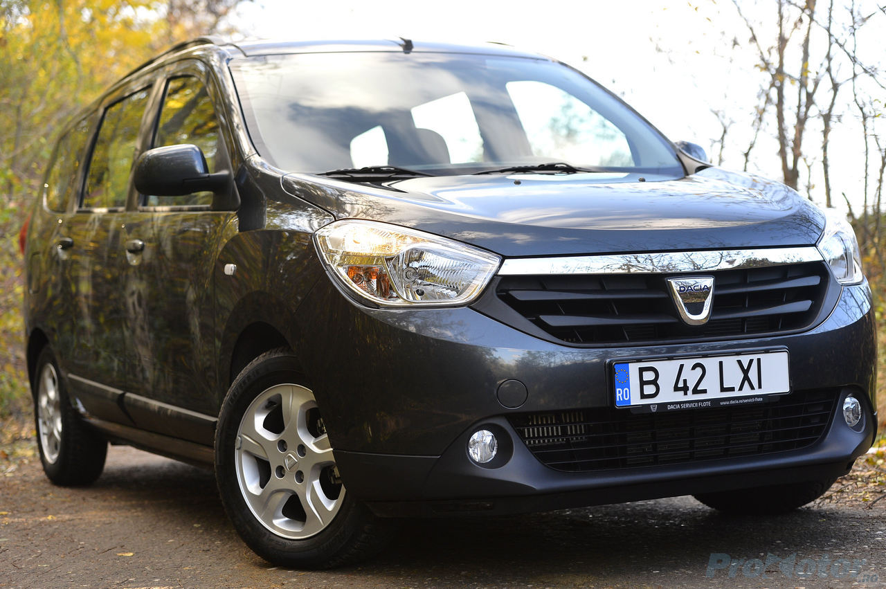 Dacia Lodgy front view