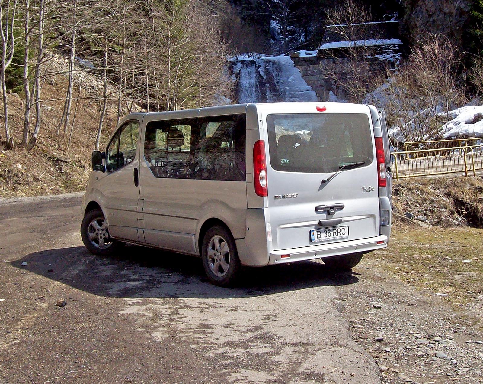 Renault Trafic - costuri de transport reduse