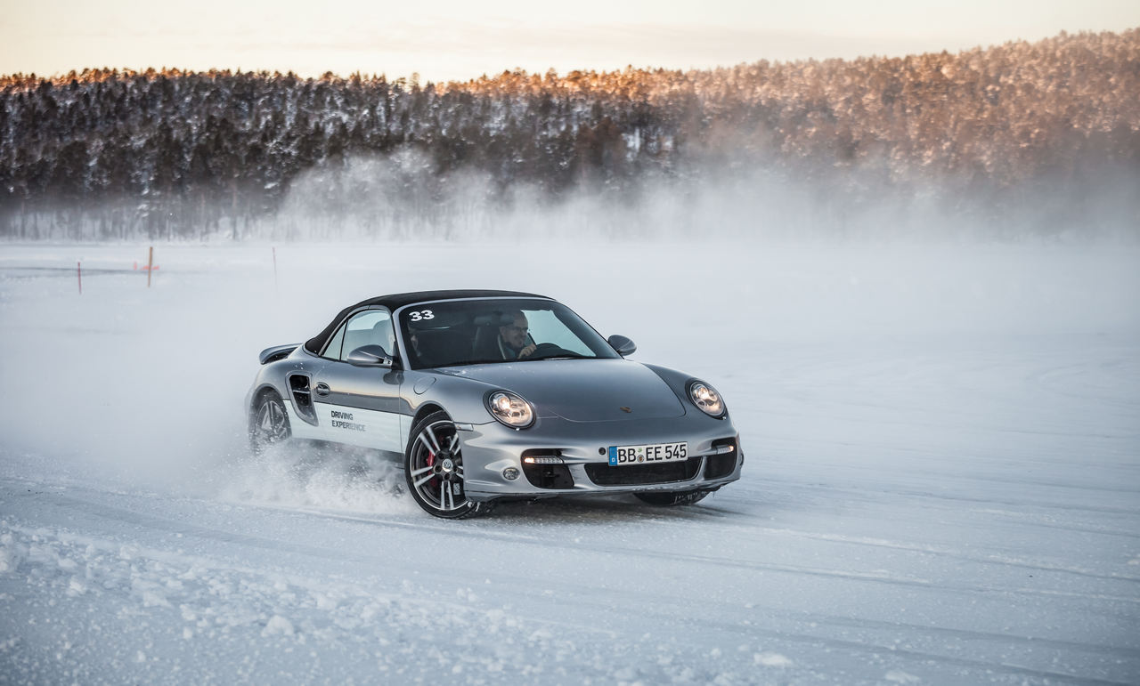 Porsche Ice Force 2013