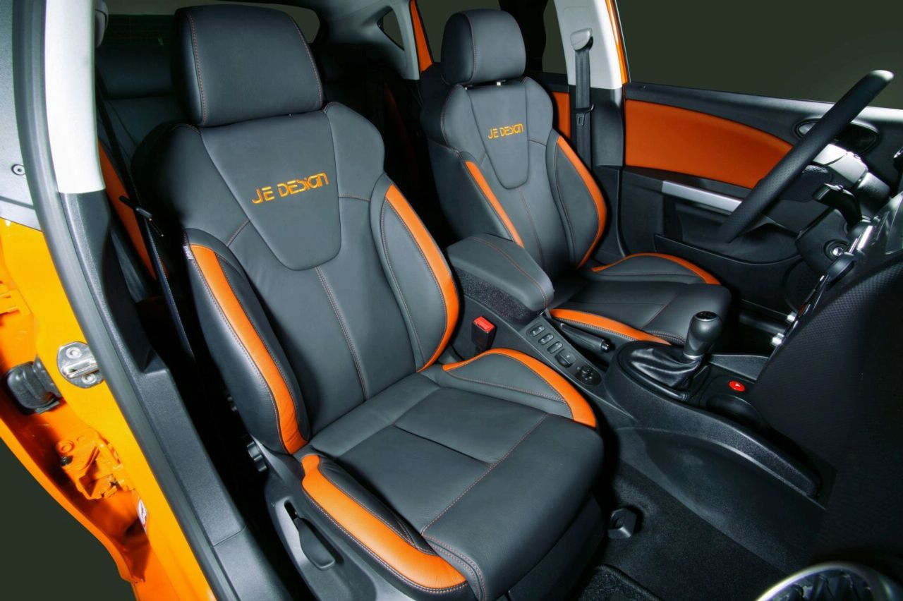 Interior cu piele negru-orange