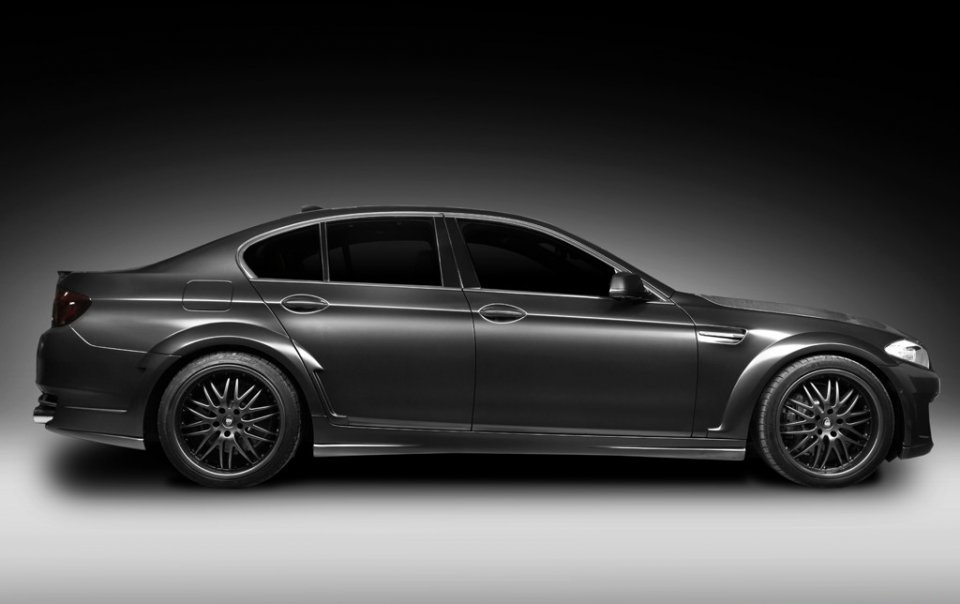 Pretul pentru un BMW 535i modificat in Lumma CLR 500 RS2 este de peste 130.000 euro