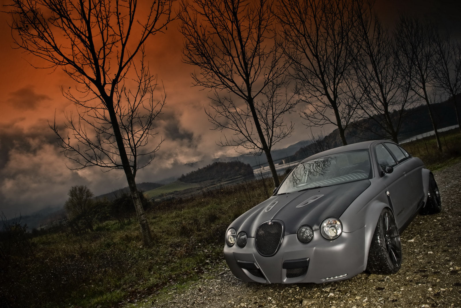 Jaguar S-Type R transformat de Panzani Design in Vintage GT