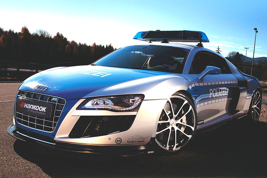 Audi R8 GTR Police Car by ABT face parte din campania TUNE IT SAFE de la Essen Motorshow