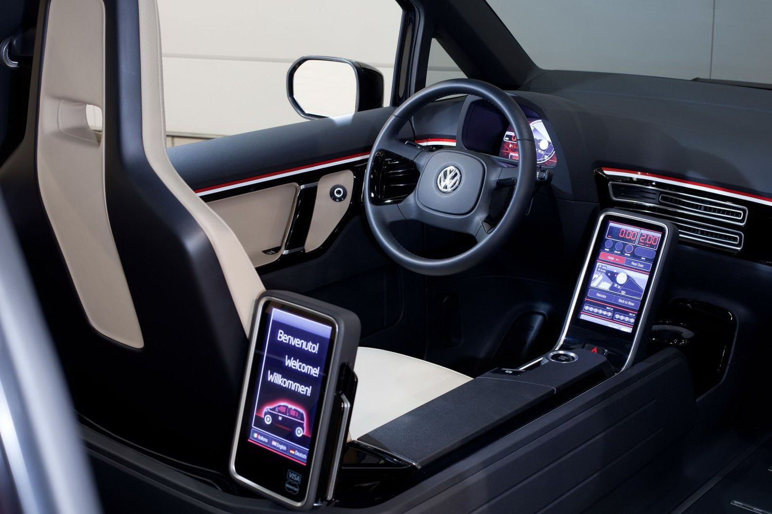 VW London Taxi pastreaza un layout inedit pentru usi si un post de conducere simplist