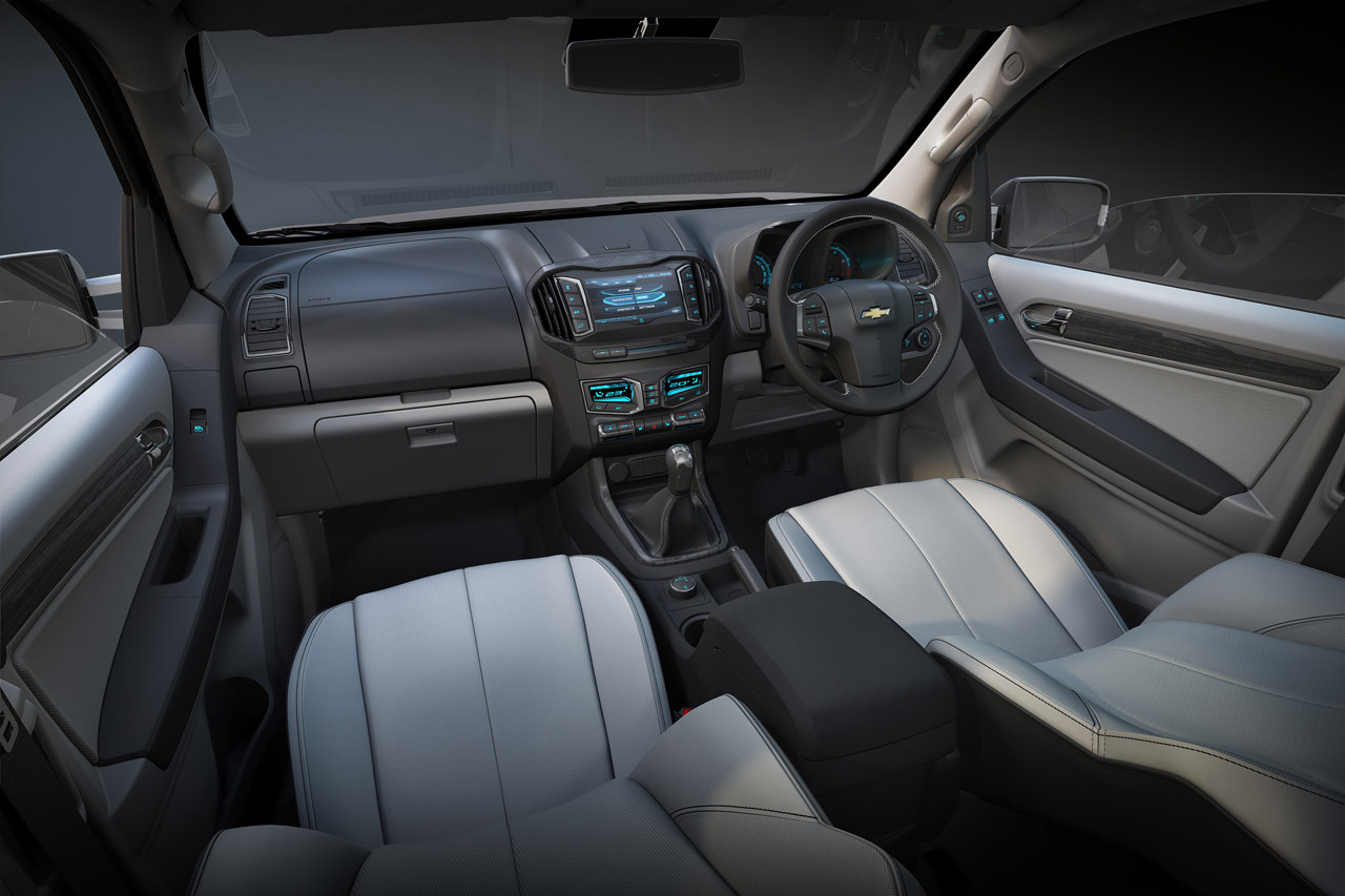 Chevrolet Colorado are un interior foarte evoluat, dar si pragmatic si ergonomic