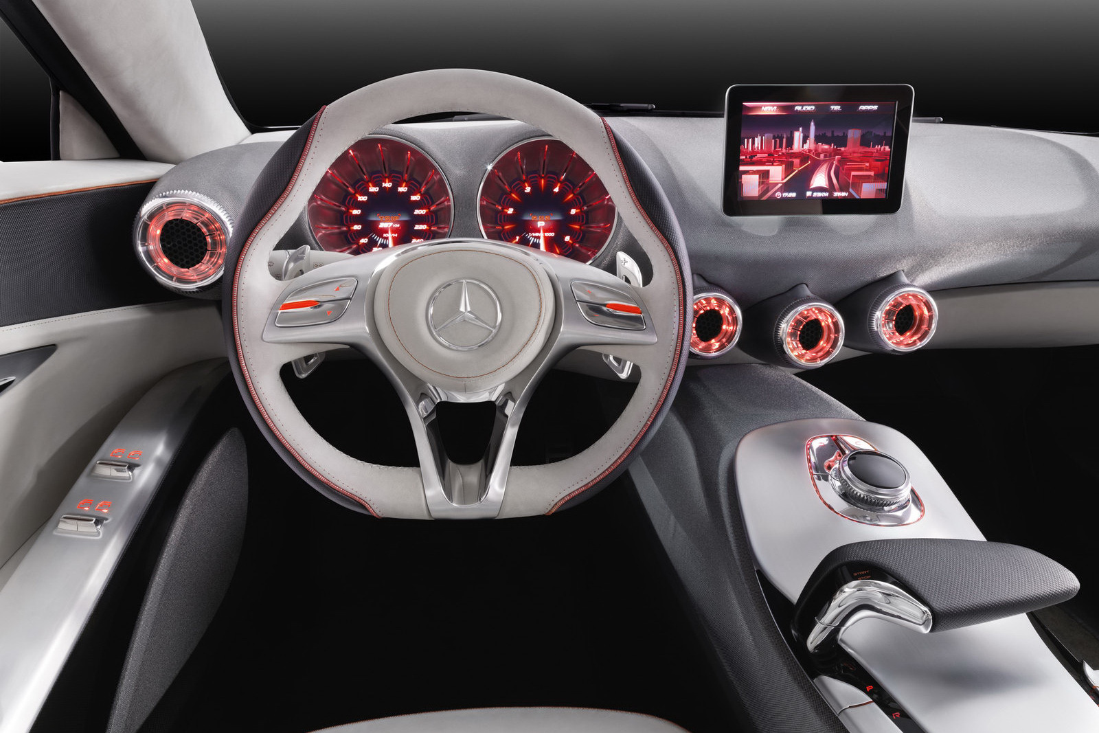 Interiorul lui Mercedes-Benz A-Class Concept este simplist, dar high-tech