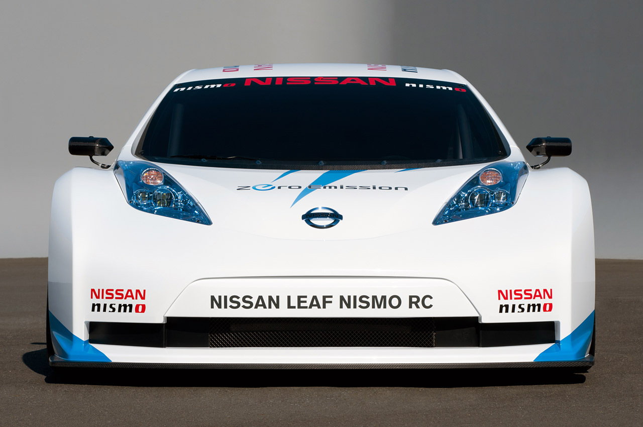 Nissan Leaf Nismo RC are sasiu din fibra de carbon si o masa totala de 940 kg