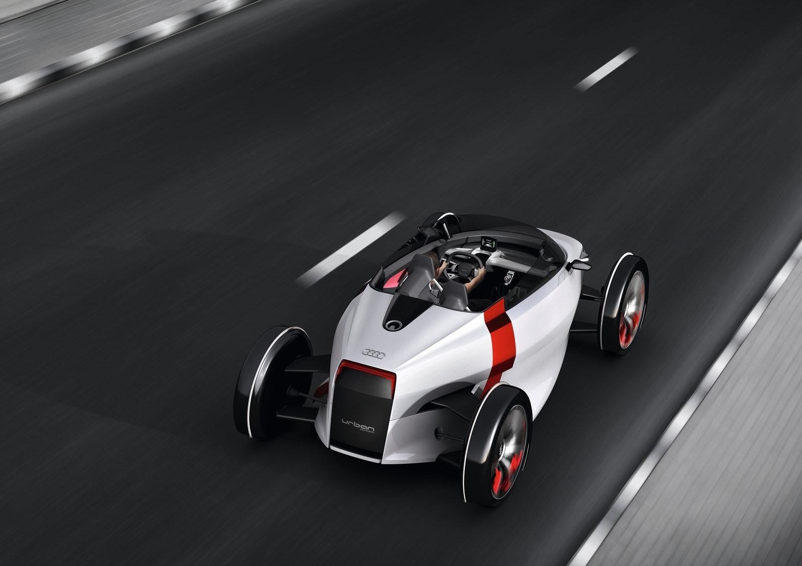 Audi Urban Concept are peformante oneste in oras: 6 secunde pentru 0-60 km/h si 100 km/h viteza maxima