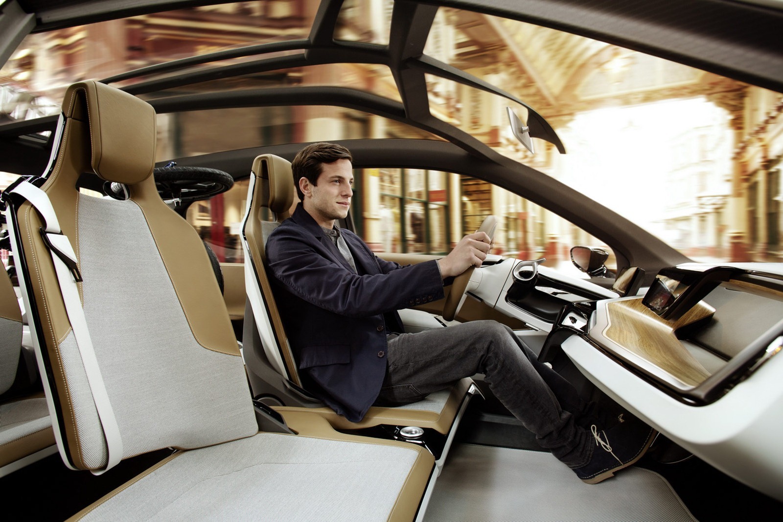 Conceptul BMW i3 expus la Londra in primul i Store are un interior complet eco